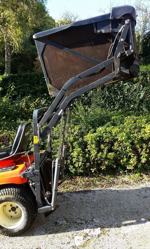 Garden mower TONDEUSE KUBOTA G21 DIESEL 2007 933H SANS PLATEAU DE COUPE: picture 6 Garden mower TONDEUSE KUBOTA G21 DIESEL 2007 933H SANS PLATEAU DE COUPE: picture 6