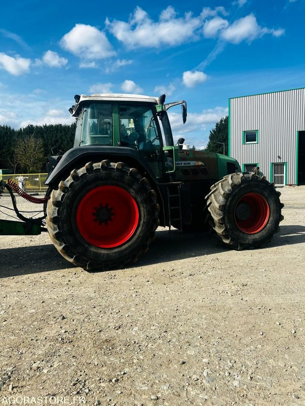 Tracteur Fendt Favorit 926 Vario - 9437 heures - 2003 - Farm tractor: picture 5 Tracteur Fendt Favorit 926 Vario - 9437 heures - 2003 - Farm tractor: picture 5