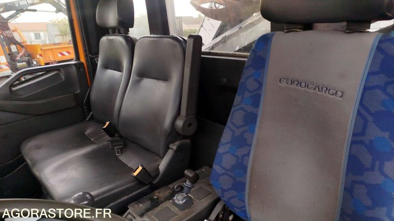 Iveco 180E24 - 2003 - 251793km - 126BCA31 - Tractor unit: picture 5 Iveco 180E24 - 2003 - 251793km - 126BCA31 - Tractor unit: picture 5