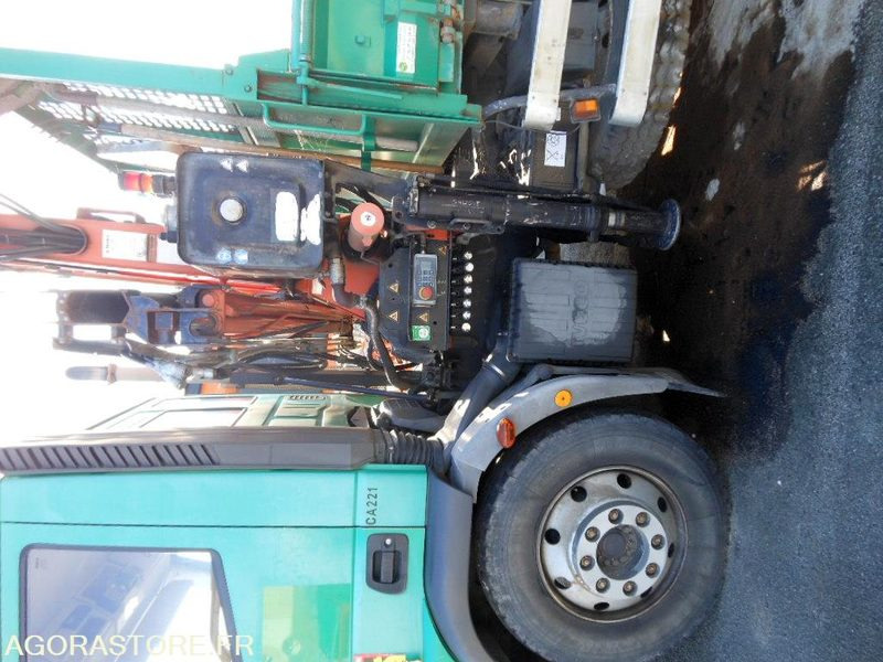CAMION PTAC < 19 T IVECO 120E 18 (CA221) - Truck: picture 3 CAMION PTAC < 19 T IVECO 120E 18 (CA221) - Truck: picture 3