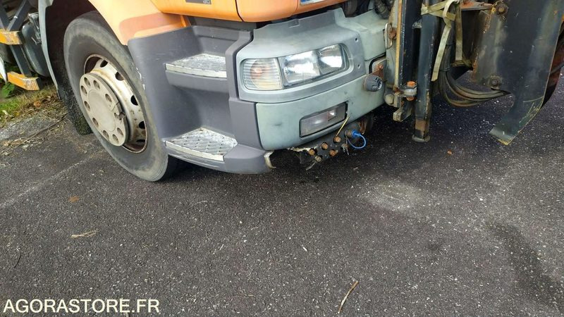 RENAULT 220 DCI - 2004 - Truck: picture 3 RENAULT 220 DCI - 2004 - Truck: picture 3