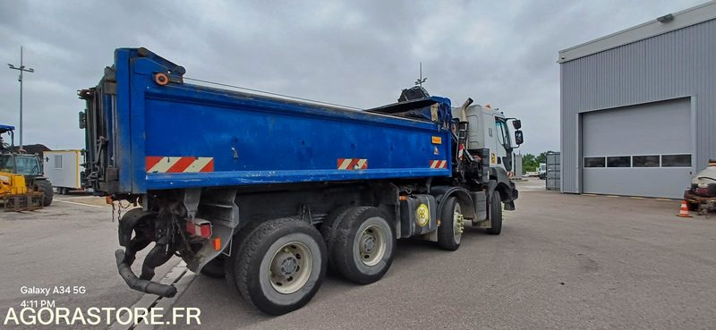 RENAULT KERAX 430.32 - 2011 - 268715 KM - P2102642 - Truck: picture 4 RENAULT KERAX 430.32 - 2011 - 268715 KM - P2102642 - Truck: picture 4