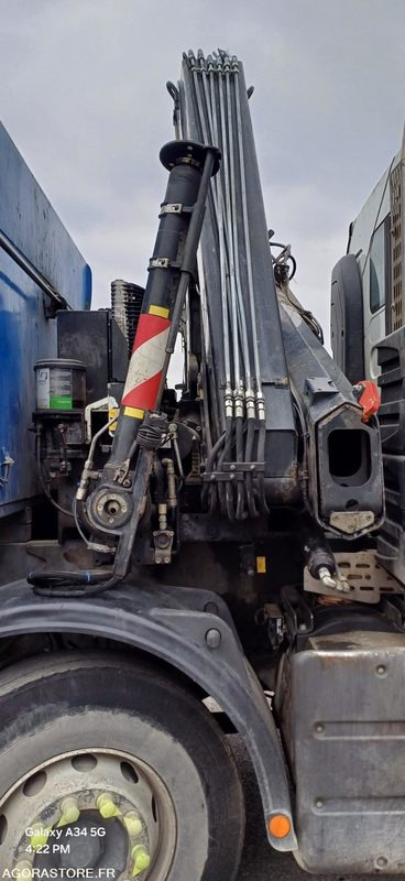RENAULT KERAX 430.32 - 2011 - 268715 KM - P2102642 - Truck: picture 5 RENAULT KERAX 430.32 - 2011 - 268715 KM - P2102642 - Truck: picture 5