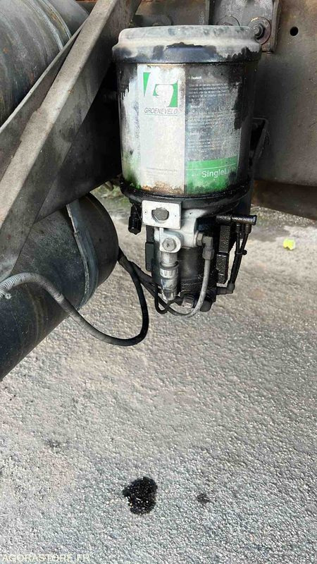 Renault Kerax - 2004 - BL-657-MB - Truck: picture 4 Renault Kerax - 2004 - BL-657-MB - Truck: picture 4