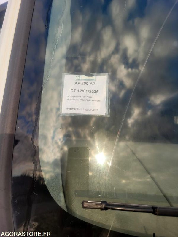 Renault Premium - 2009 - 450000 Kms - Truck: picture 4 Renault Premium - 2009 - 450000 Kms - Truck: picture 4