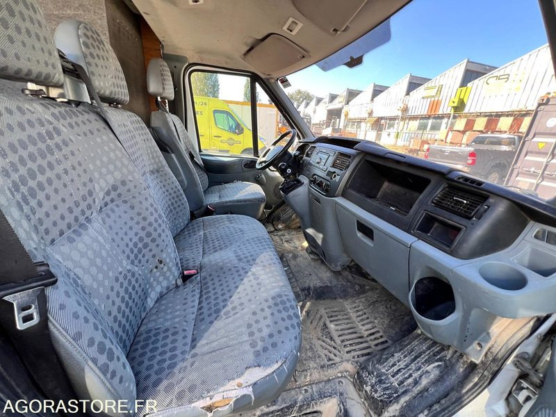 Lease a  UTILITAIRE FORD TRANSIT - 2011 / 160 000 KM - MOTEUR HS UTILITAIRE FORD TRANSIT - 2011 / 160 000 KM - MOTEUR HS: picture 8