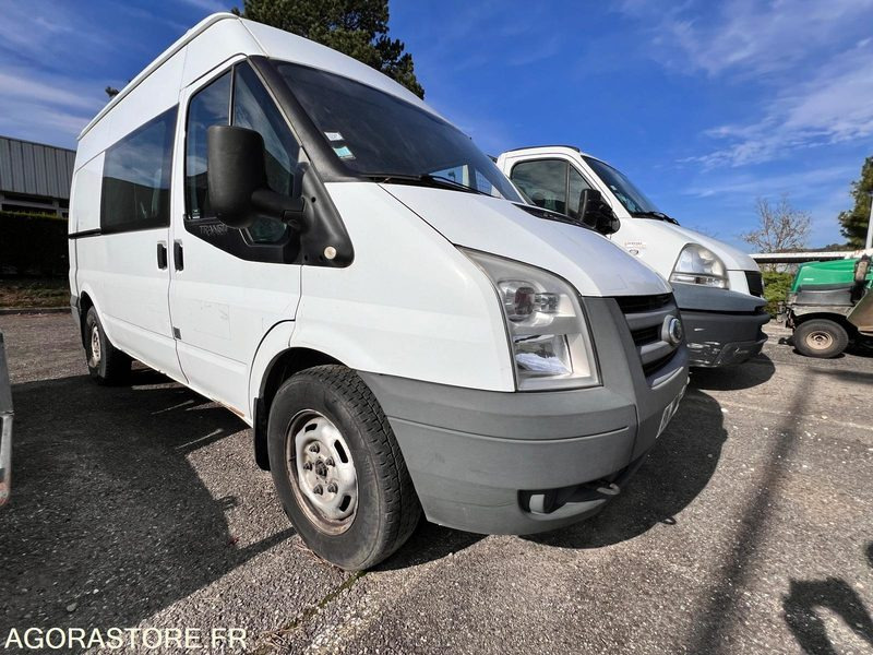 UTILITAIRE FORD TRANSIT - 2011 / 160 000 KM - MOTEUR HS - Panel van: picture 2 UTILITAIRE FORD TRANSIT - 2011 / 160 000 KM - MOTEUR HS - Panel van: picture 2