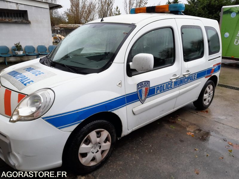 Voiture Renault Kangoo Expression dCi90, 2012 - 196968KM - Small van: picture 2 Voiture Renault Kangoo Expression dCi90, 2012 - 196968KM - Small van: picture 2