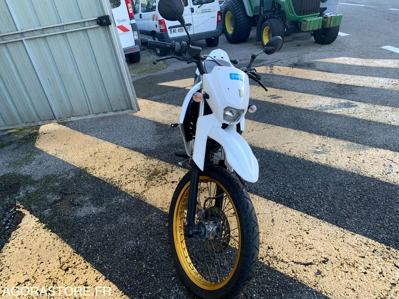 Yamaha XT 125 cm3 - 2010 - 49 500 kms - AX 580 QS - Motorcycle: picture 1 Yamaha XT 125 cm3 - 2010 - 49 500 kms - AX 580 QS - Motorcycle: picture 1