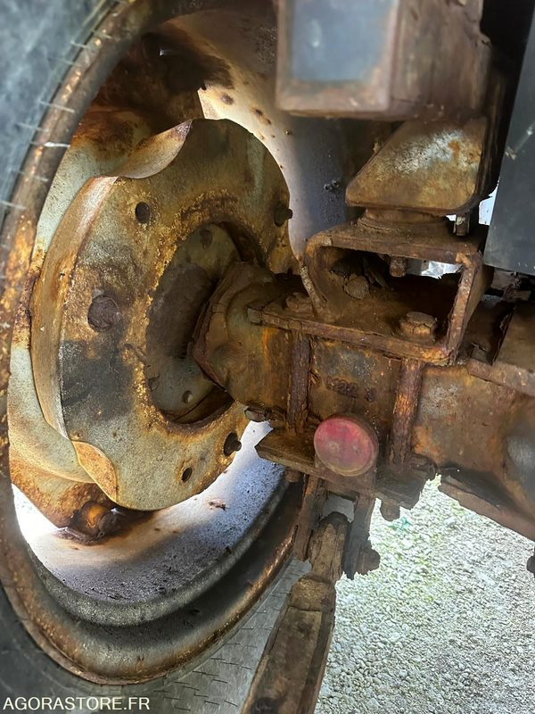 Tracteur - Farm tractor: picture 4 Tracteur - Farm tractor: picture 4