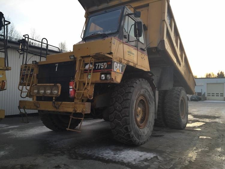 CAT 775 D - Rigid dumper/ Rock truck: picture 2 CAT 775 D - Rigid dumper/ Rock truck: picture 2
