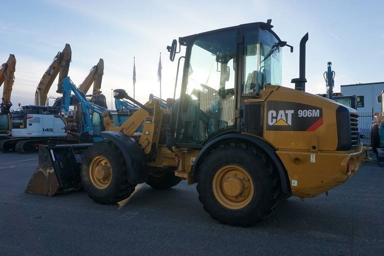 CAT 906 M  - Wheel loader: picture 3 CAT 906 M  - Wheel loader: picture 3