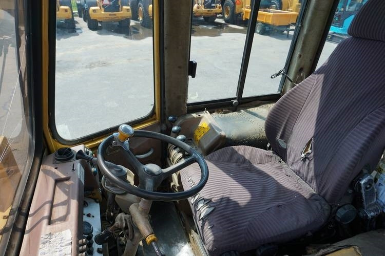 Wheel loader CAT 920: picture 15
