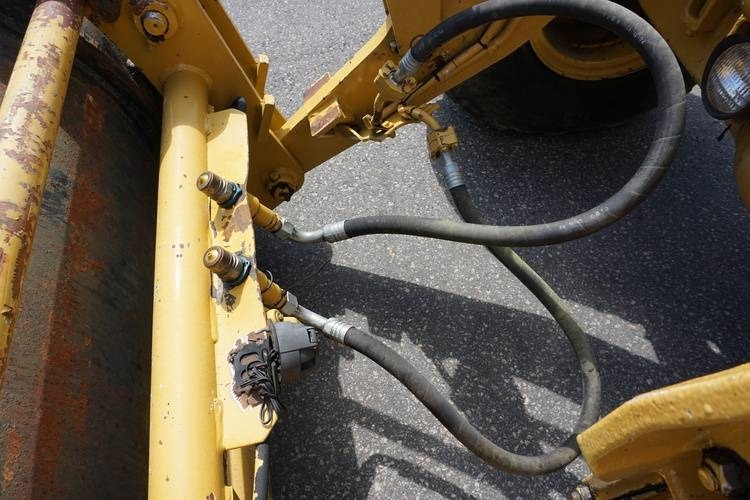 Wheel loader CAT 920: picture 9