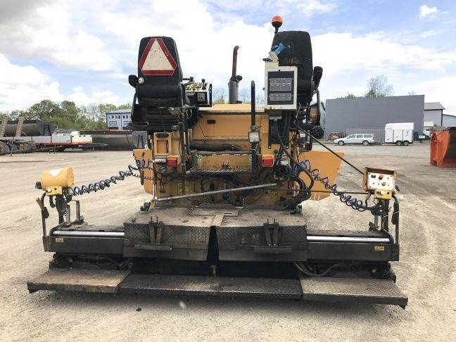CAT AP 300 - Asphalt paver: picture 3 CAT AP 300 - Asphalt paver: picture 3