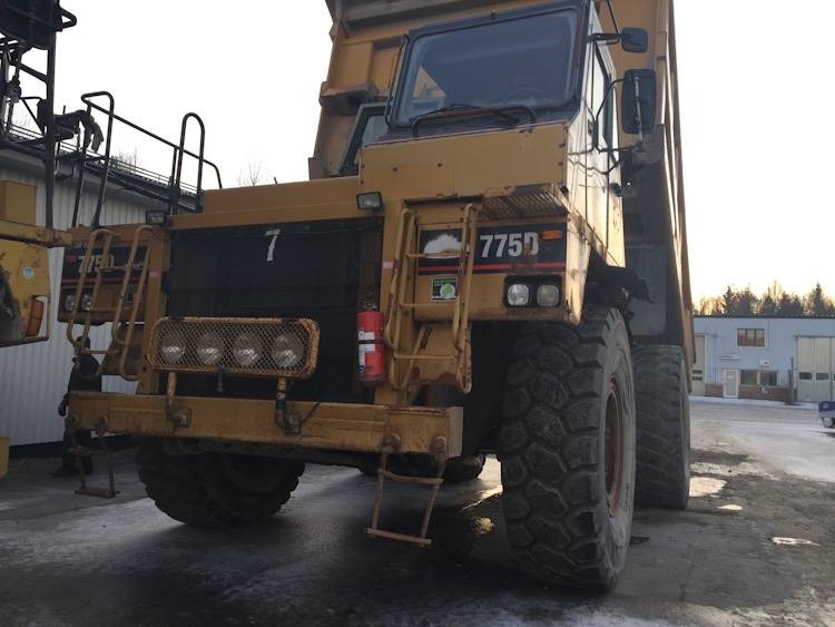 CATPILLAR 775D - Rigid dumper/ Rock truck: picture 3 CATPILLAR 775D - Rigid dumper/ Rock truck: picture 3