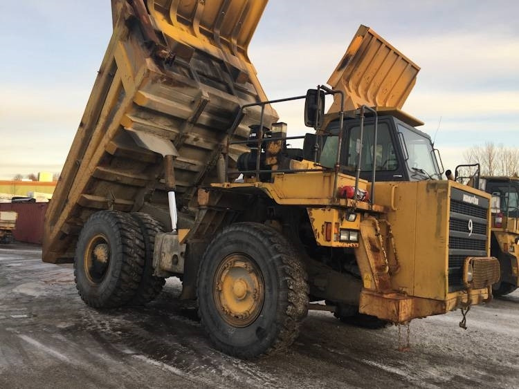 Komatsu HD405-6 - Rigid dumper/ Rock truck: picture 3 Komatsu HD405-6 - Rigid dumper/ Rock truck: picture 3