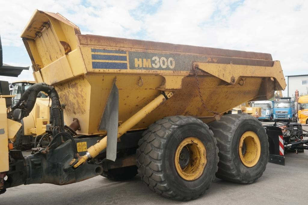Articulated dumper Komatsu HM300-1: picture 7