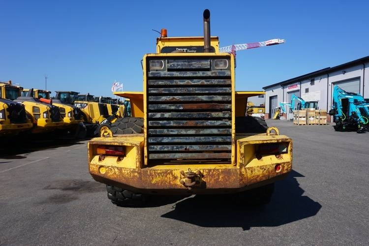 Volvo 120 - Wheel loader: picture 4 Volvo 120 - Wheel loader: picture 4