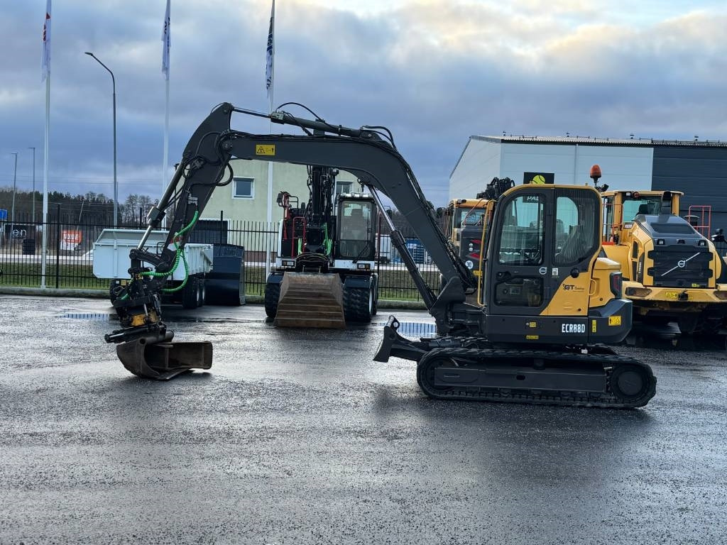 Mini excavator Volvo ECR 88 D: picture 6
