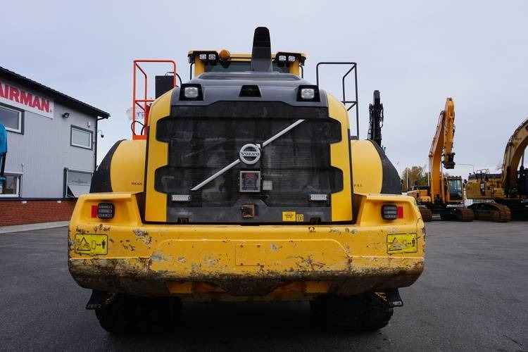 Volvo L250H - Wheel loader: picture 4 Volvo L250H - Wheel loader: picture 4