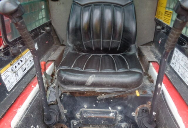 Bobcat S130 - Skid steer loader: picture 5 Bobcat S130 - Skid steer loader: picture 5