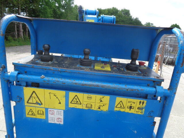 Articulated boom Genie Z45/25: picture 12
