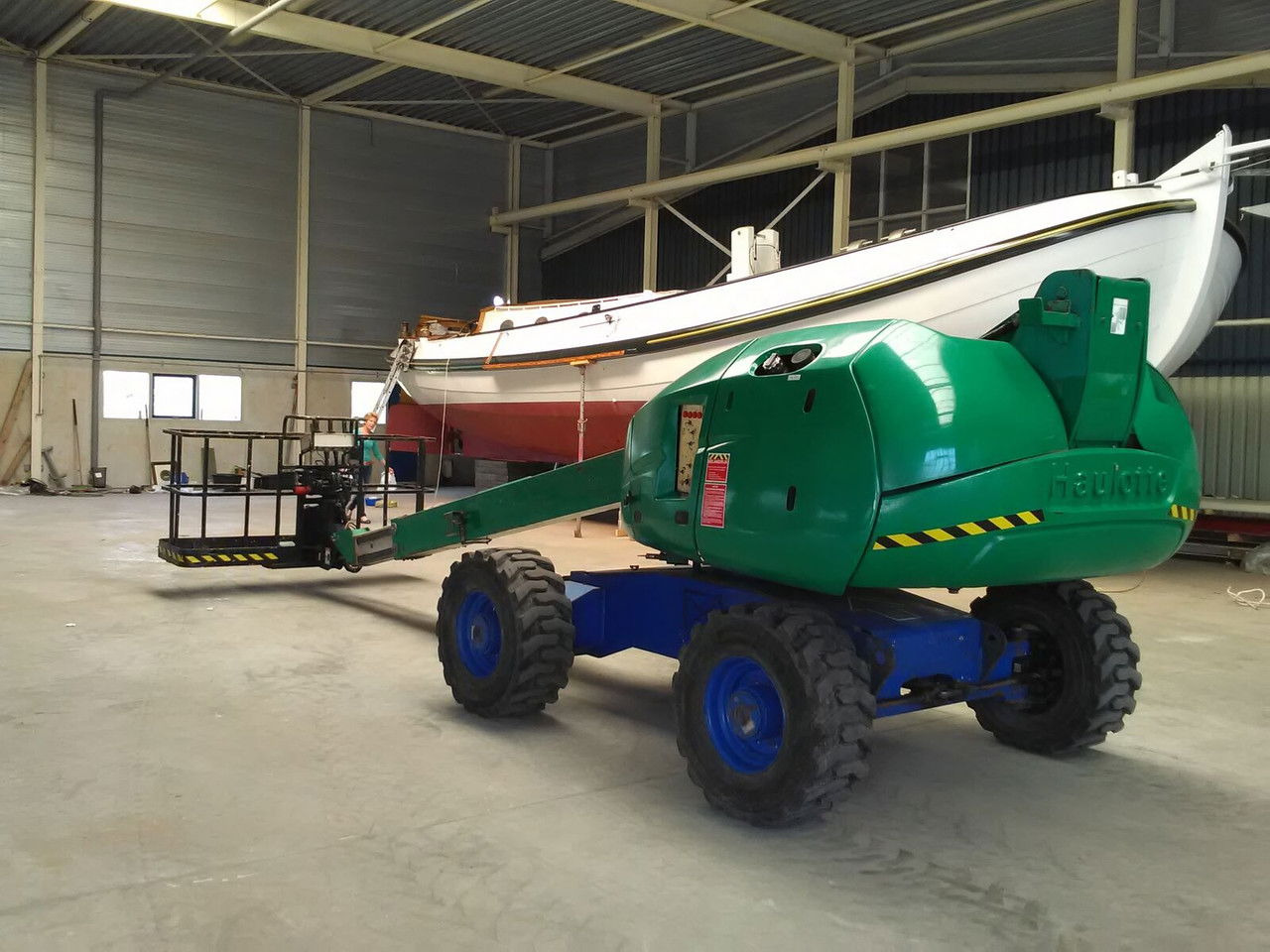 Haulotte HX14 - Telescopic boom: picture 3 Haulotte HX14 - Telescopic boom: picture 3