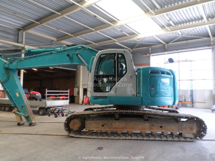 New Holland Kobelco Kobelco E 235 BSR-2 E 235 BSR-2 - Crawler excavator: picture 1 New Holland Kobelco Kobelco E 235 BSR-2 E 235 BSR-2 - Crawler excavator: picture 1