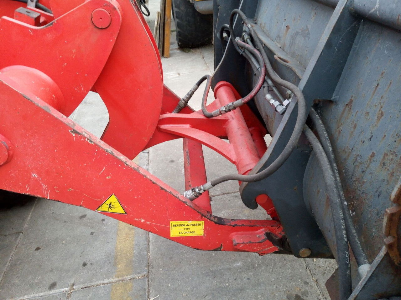 Wheel loader Volvo L30: picture 22