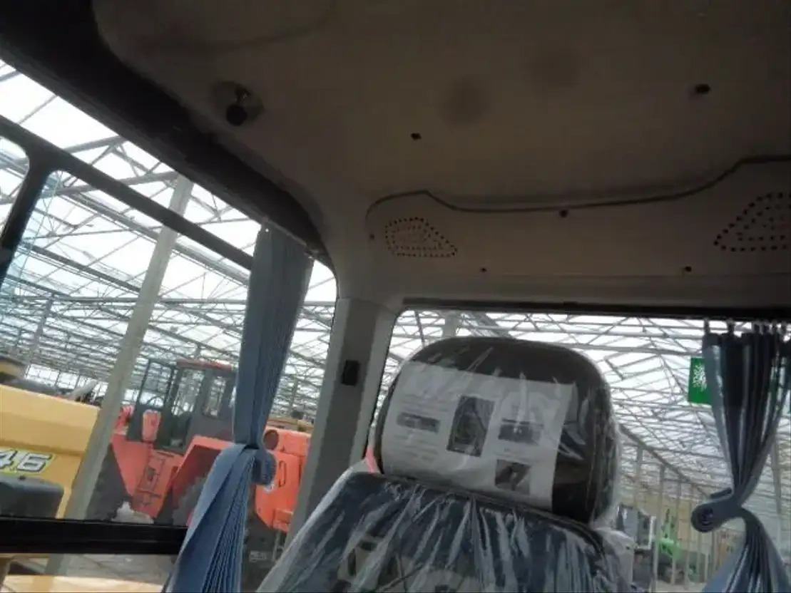 New Crawler excavator XCMG XE60GA: picture 10
