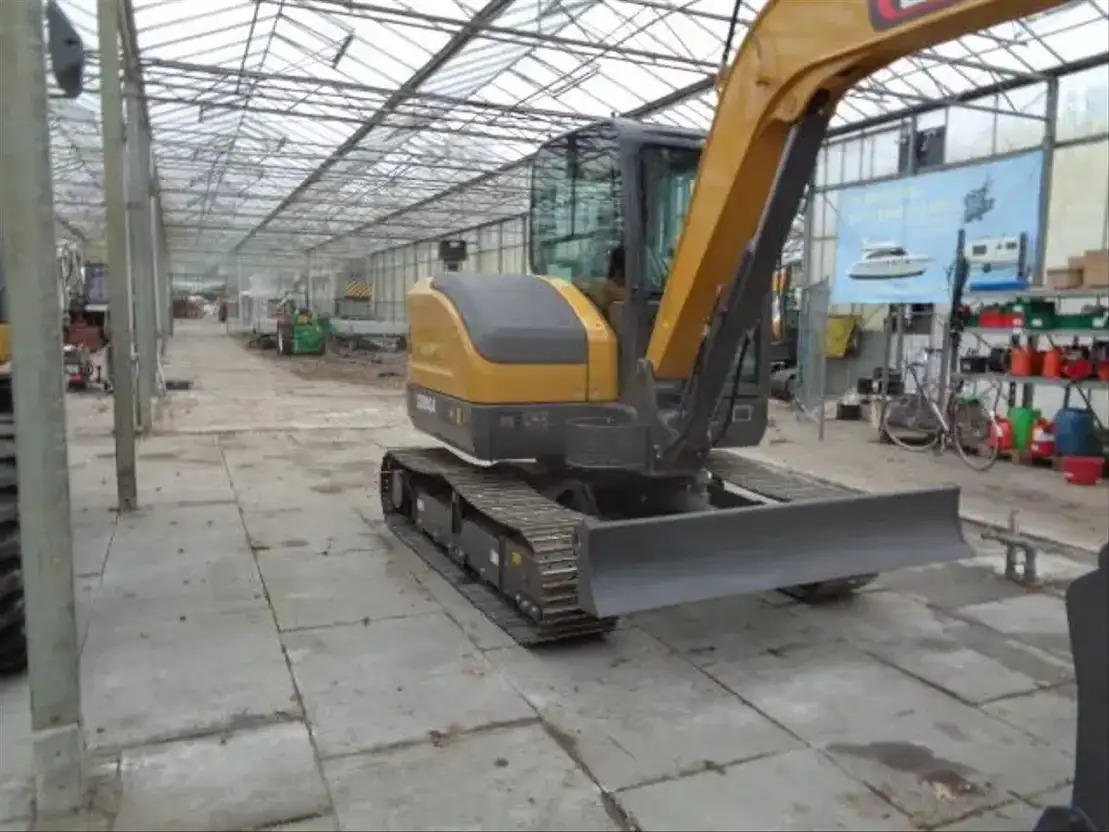 New Crawler excavator XCMG XE60GA: picture 16