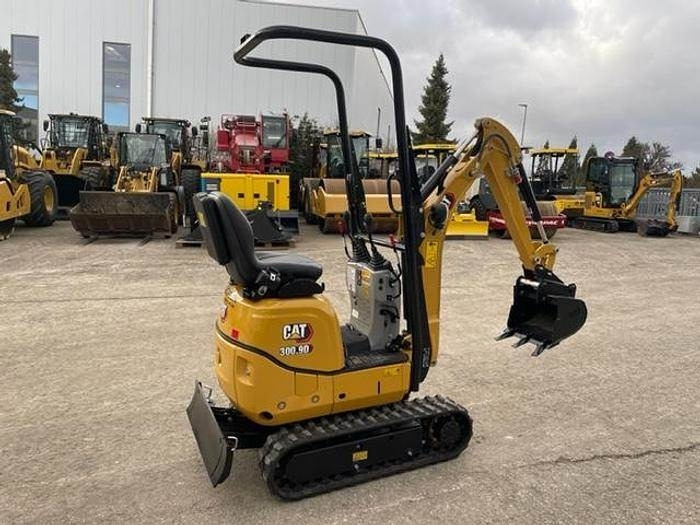 CAT 300.9D - Mini excavator: picture 2 CAT 300.9D - Mini excavator: picture 2