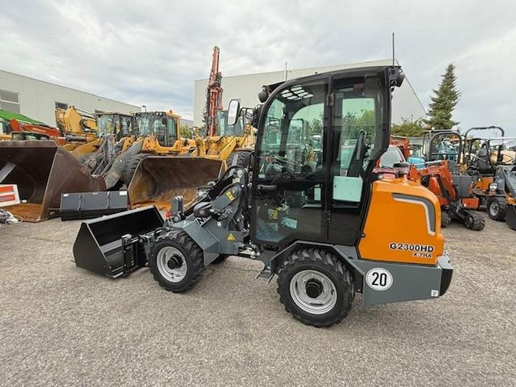 GiANT G2300 X-TRA HD  - Wheel loader: picture 4 GiANT G2300 X-TRA HD  - Wheel loader: picture 4