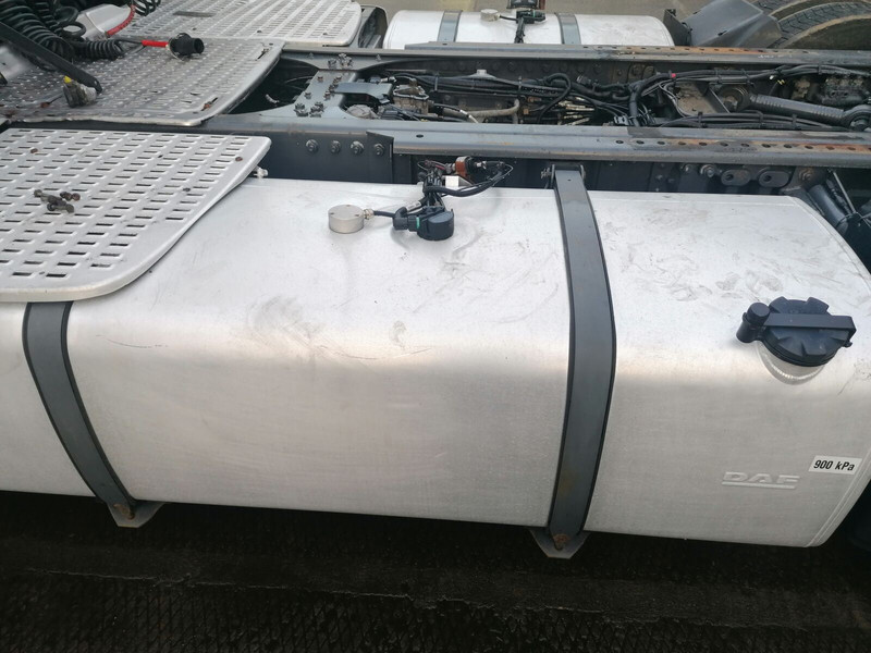 DAF - Fuel tank for Truck: picture 3 DAF - Fuel tank for Truck: picture 3