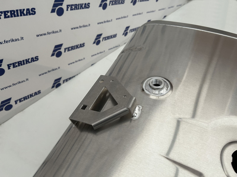 DAF New aluminum fuel tank 335L - Fuel tank for Truck: picture 5 DAF New aluminum fuel tank 335L - Fuel tank for Truck: picture 5