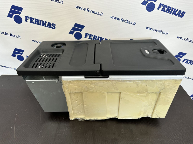 DAF XF105 / XF106 - Cab and interior for Truck: picture 3 DAF XF105 / XF106 - Cab and interior for Truck: picture 3