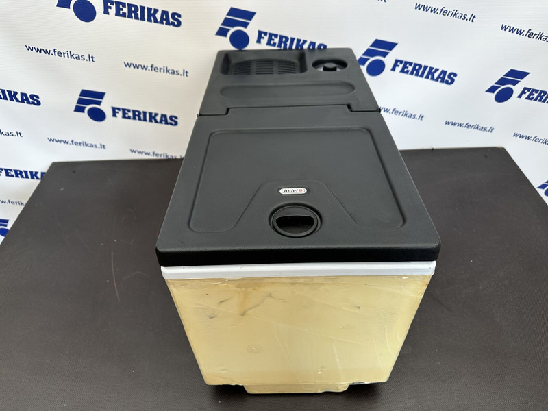 DAF XF105 / XF106 - Cab and interior for Truck: picture 2 DAF XF105 / XF106 - Cab and interior for Truck: picture 2