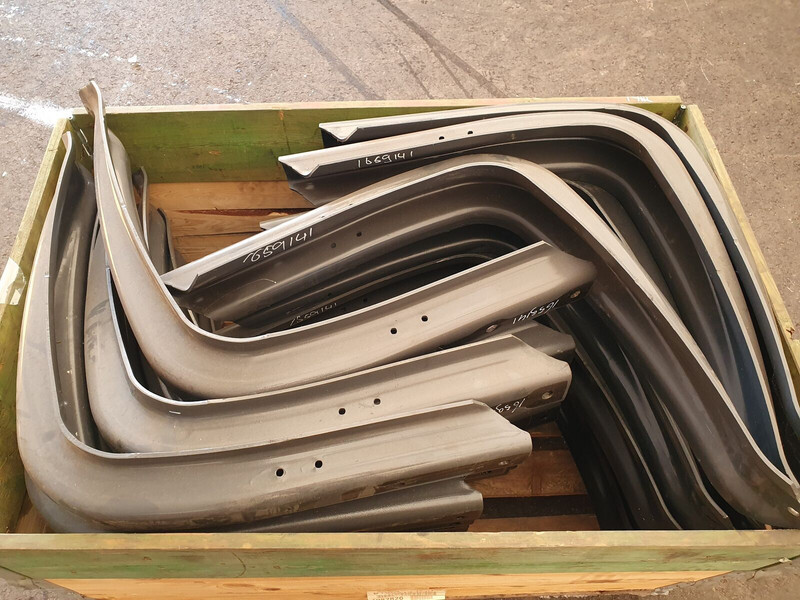 DAF original fuel tank brackets 620x675 - Fuel processing/ Fuel delivery for Truck: picture 3 DAF original fuel tank brackets 620x675 - Fuel processing/ Fuel delivery for Truck: picture 3