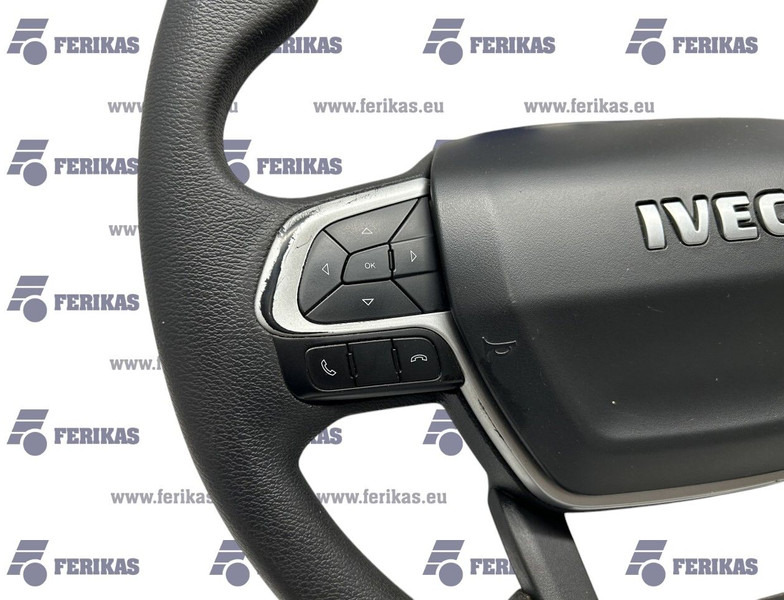 Iveco S-WAY - Steering wheel for Truck: picture 2 Iveco S-WAY - Steering wheel for Truck: picture 2