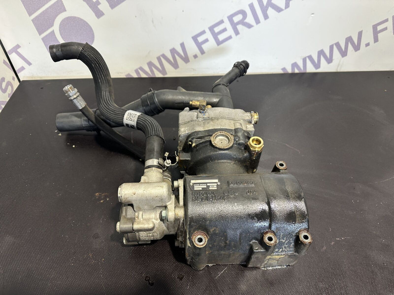 MAN TGX - Steering pump for Truck: picture 2 MAN TGX - Steering pump for Truck: picture 2