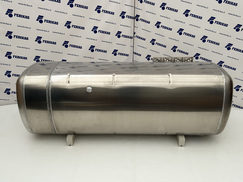 New Fuel tank for Truck Mercedes-Benz Fuel tank 790L + 120L AdBlue: picture 9 New Fuel tank for Truck Mercedes-Benz Fuel tank 790L + 120L AdBlue: picture 9