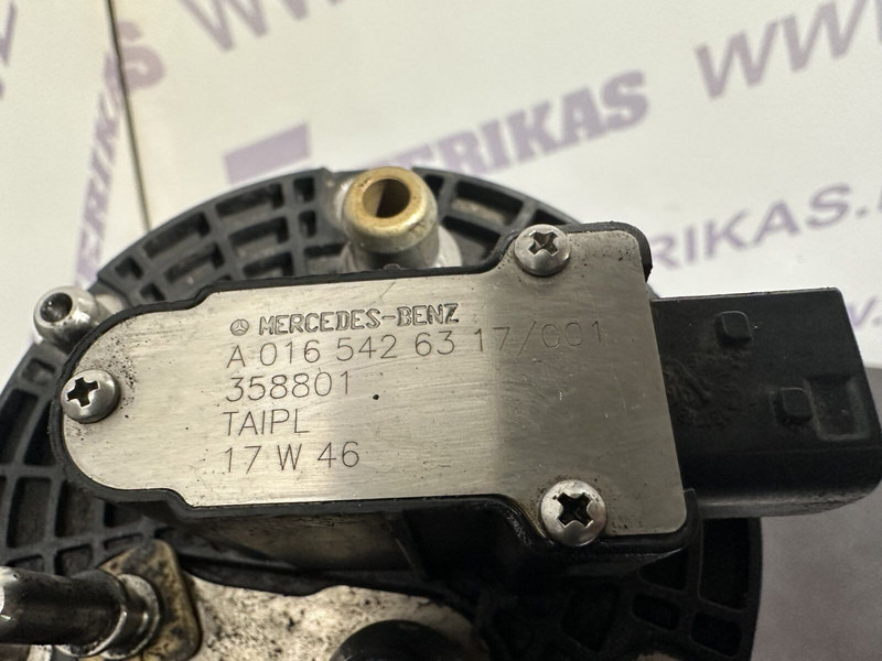 Mercedes-Benz - Muffler/ Exhaust system for Truck: picture 5 Mercedes-Benz - Muffler/ Exhaust system for Truck: picture 5