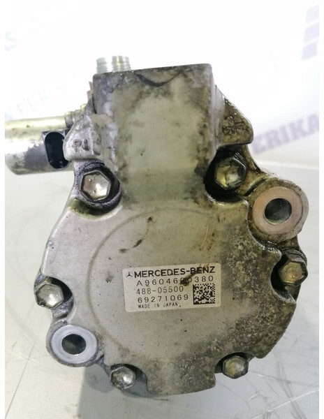 Mercedes-Benz Power Steering Pump - Steering pump for Truck: picture 1 Mercedes-Benz Power Steering Pump - Steering pump for Truck: picture 1