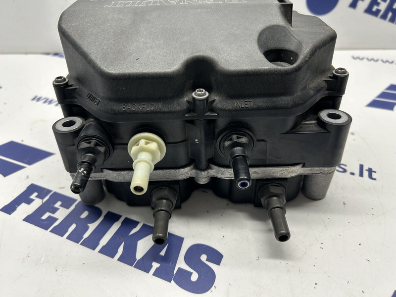 Renault AdBlue pump - Muffler/ Exhaust system for Truck: picture 4 Renault AdBlue pump - Muffler/ Exhaust system for Truck: picture 4