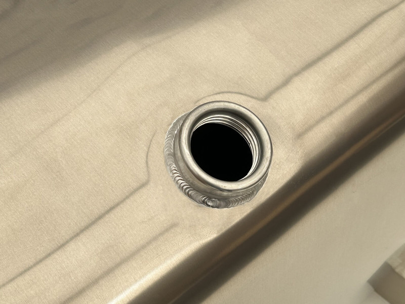 Scania New aluminum fuel tank 485L - Fuel tank for Truck: picture 5 Scania New aluminum fuel tank 485L - Fuel tank for Truck: picture 5