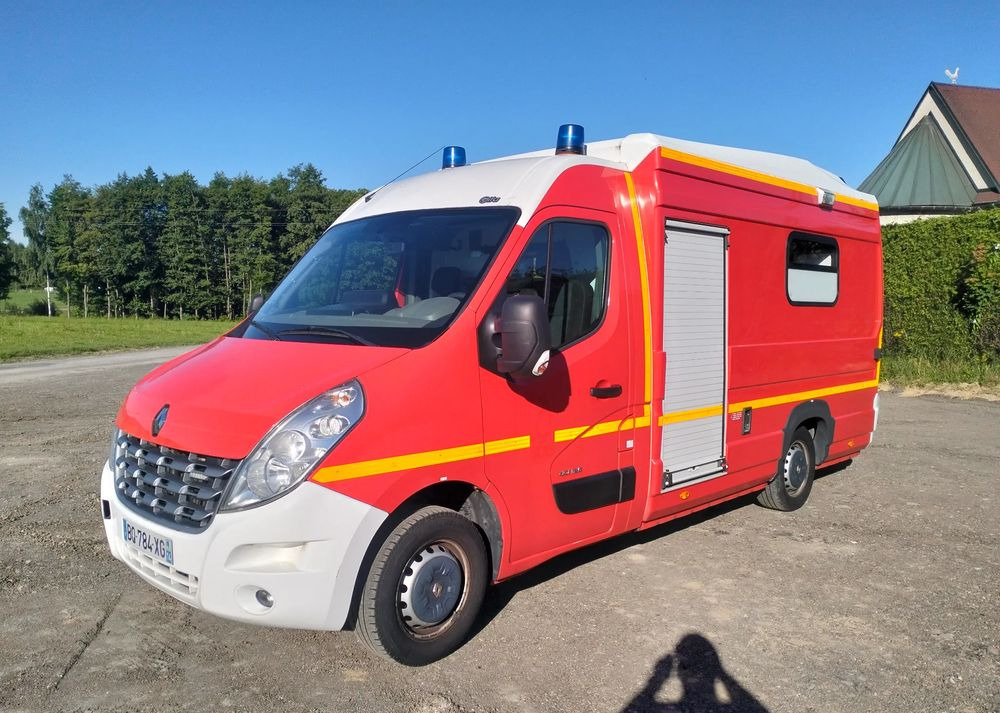 Renault Master III 2.3 ambulans karetka kontener straż pogotowie - Ambulance: picture 1 Renault Master III 2.3 ambulans karetka kontener straż pogotowie - Ambulance: picture 1