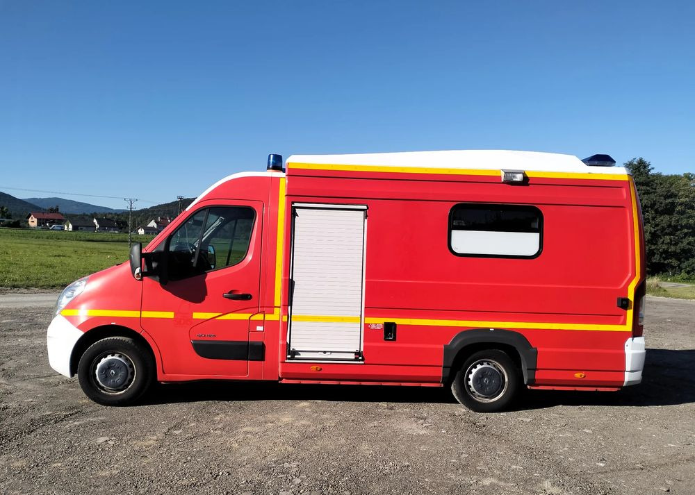 Renault Master III 2.3 ambulans karetka kontener straż pogotowie - Ambulance: picture 2 Renault Master III 2.3 ambulans karetka kontener straż pogotowie - Ambulance: picture 2