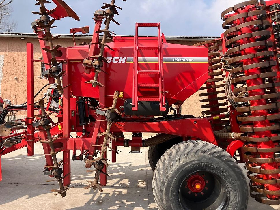 Türpisch Landmaschinen
Herr Christian Türpisch - - Seed drill: picture 2 Türpisch Landmaschinen
Herr Christian Türpisch - - Seed drill: picture 2