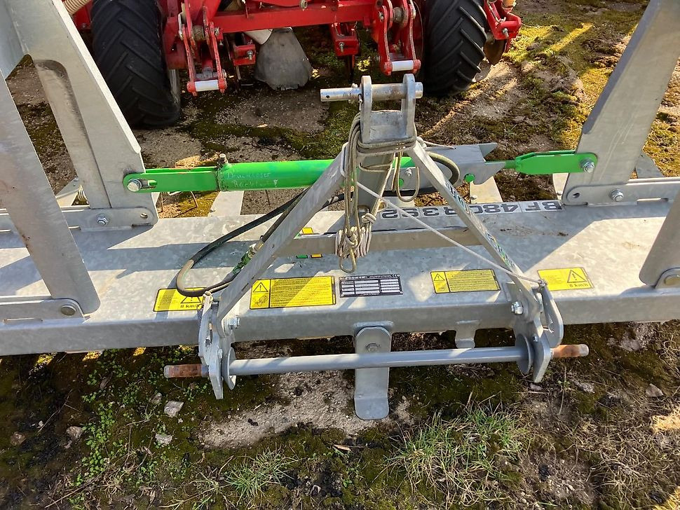 Türpisch Landmaschinen
Herr Christian Türpisch - - Spring tine harrow: picture 4 Türpisch Landmaschinen
Herr Christian Türpisch - - Spring tine harrow: picture 4